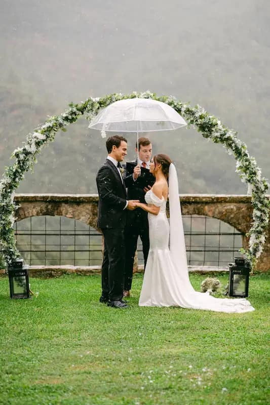 Authentic candid wedding photography capturing genuine emotions at Umbrian castle wedding